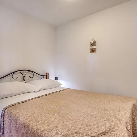 Apartment Duema By Interhome Apartmán